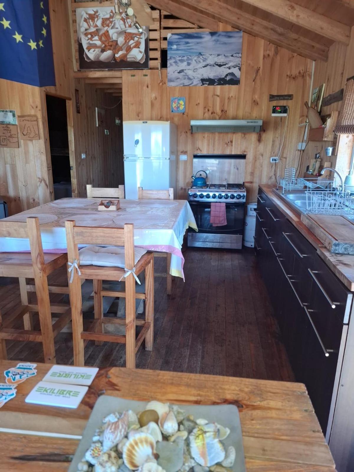 Ekilibre Surf Eco Hostal Curanipe Dış mekan fotoğraf